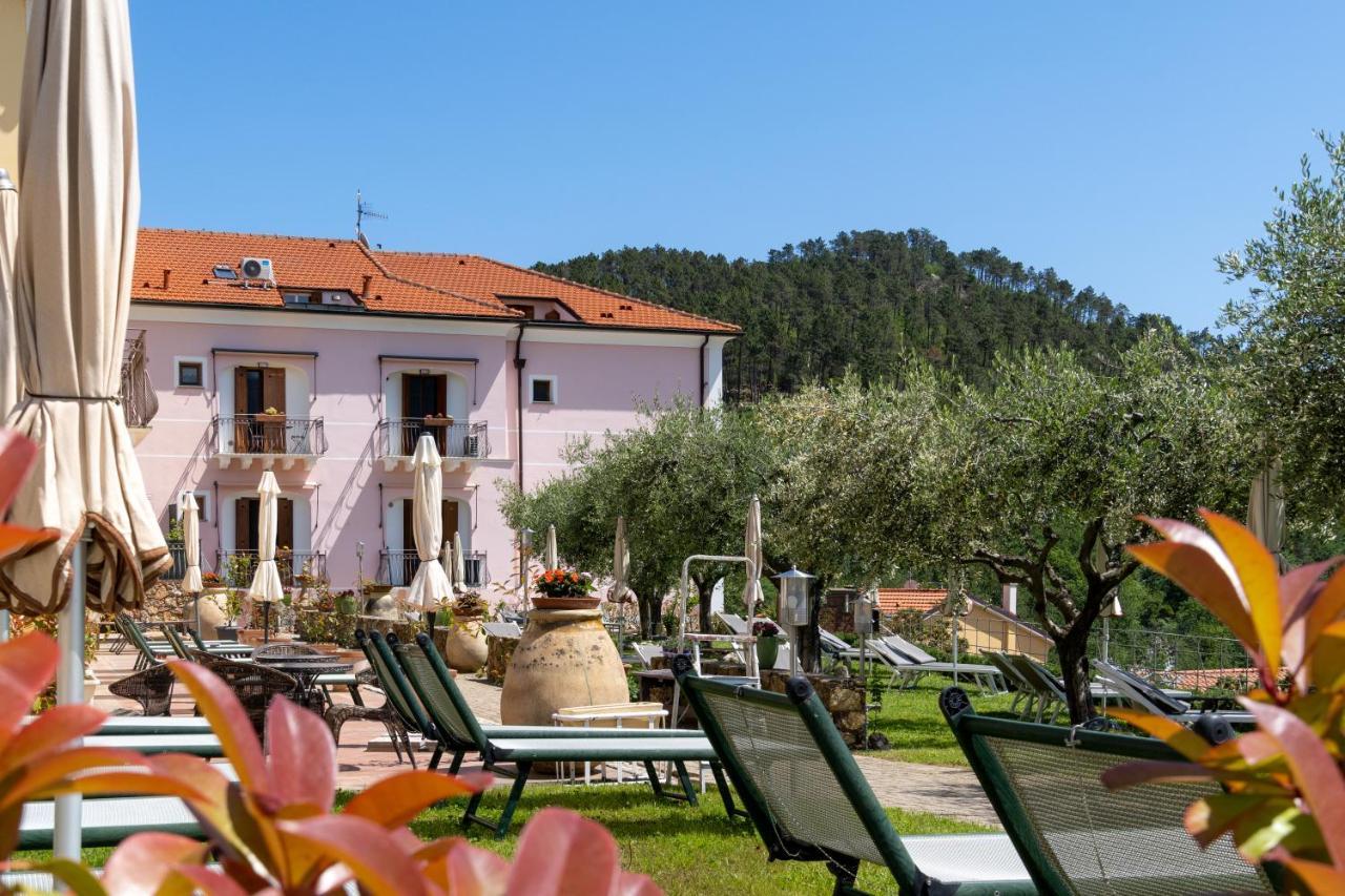Residence Villa Il Casale - Appartamenti Wellness E Piscina Riscaldata Tovo San Giacomo Exterior foto