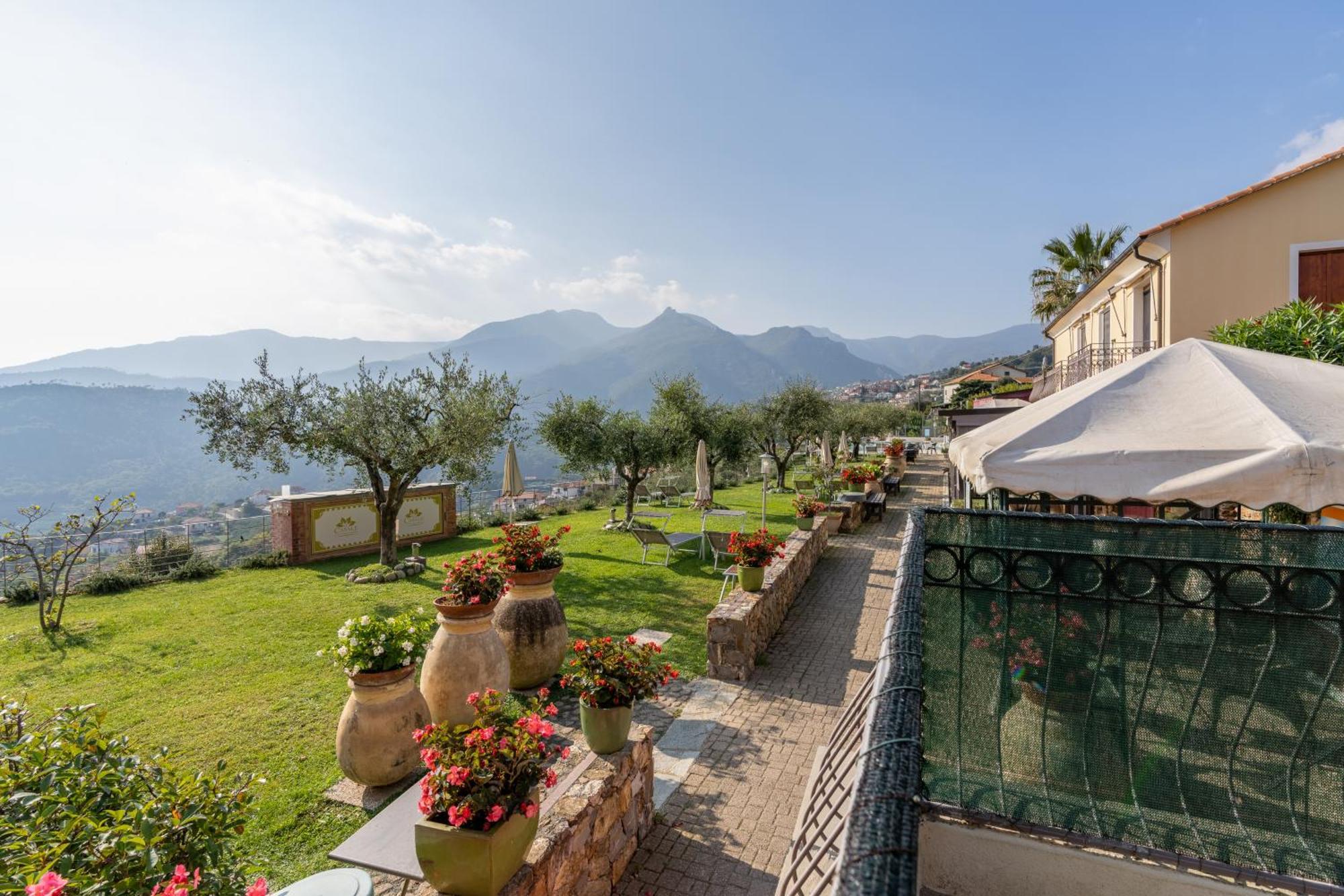 Residence Villa Il Casale - Appartamenti Wellness E Piscina Riscaldata Tovo San Giacomo Exterior foto