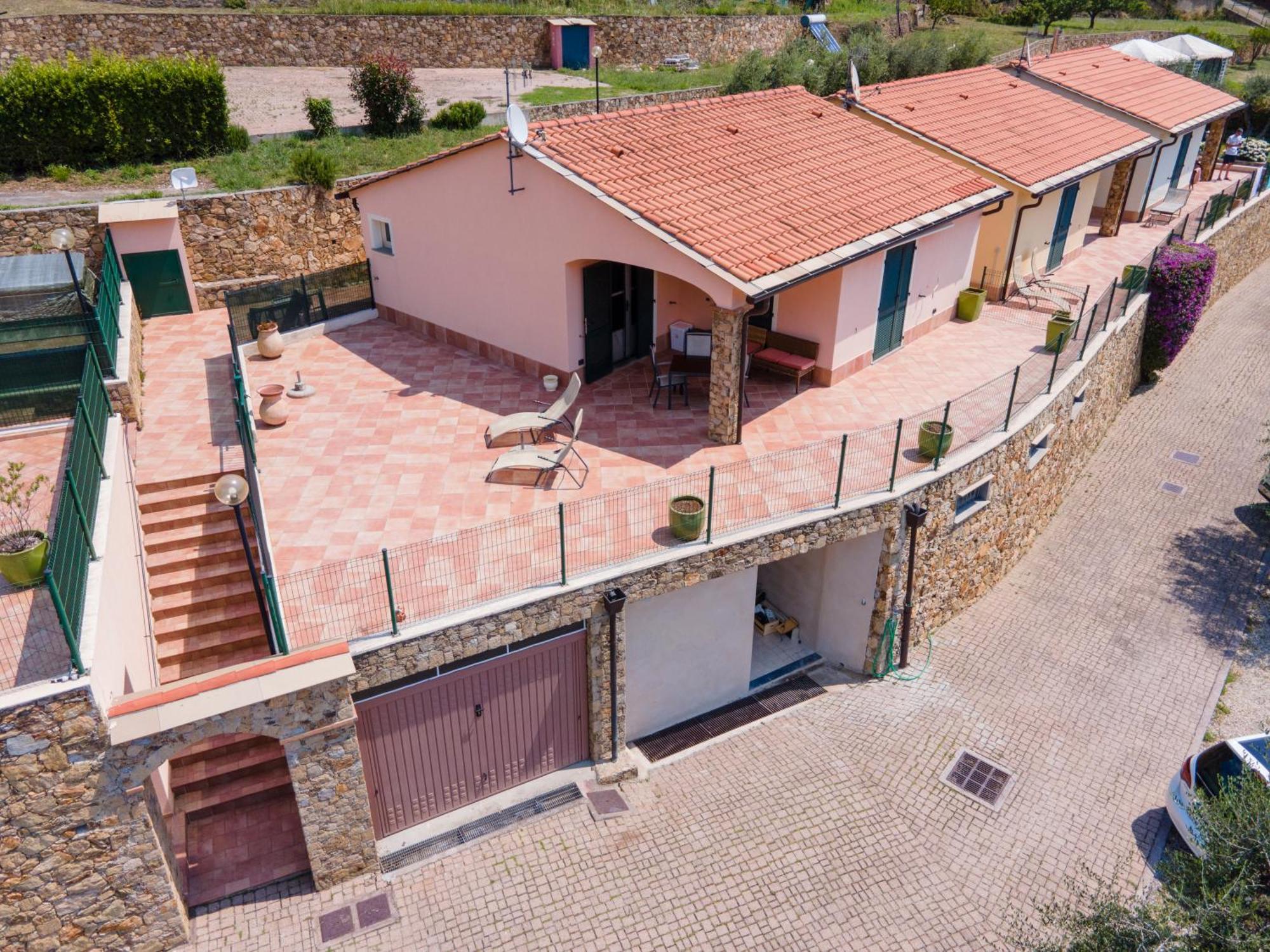 Residence Villa Il Casale - Appartamenti Wellness E Piscina Riscaldata Tovo San Giacomo Exterior foto