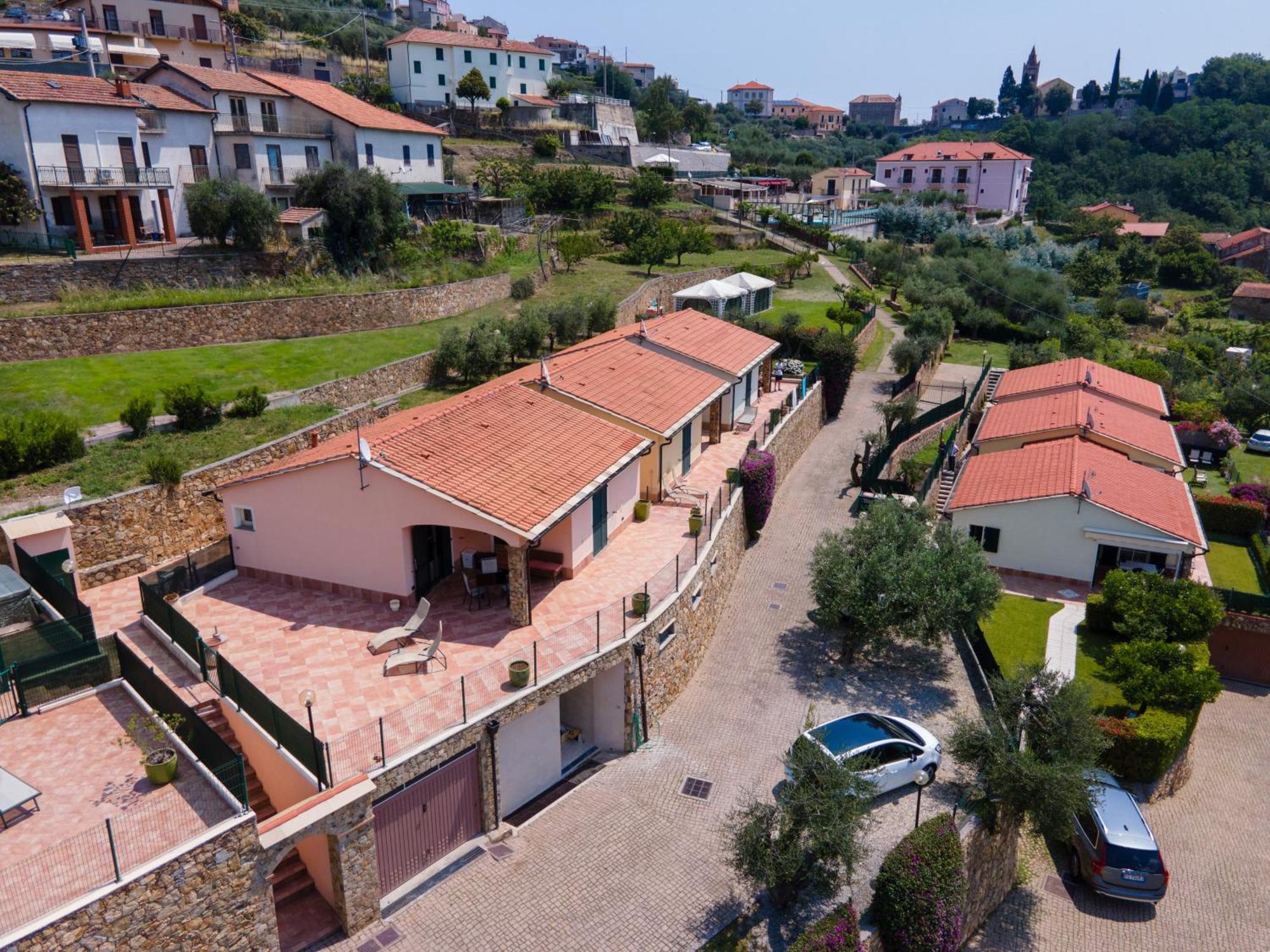 Residence Villa Il Casale - Appartamenti Wellness E Piscina Riscaldata Tovo San Giacomo Exterior foto